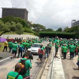 Trabajadores bloquean el paso por el Túnel Minillas 