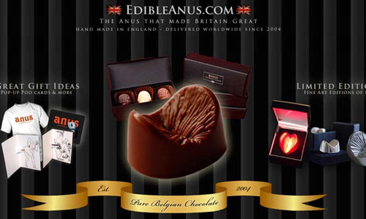 Chocolates en forma de ano a la venta por Primera Hora