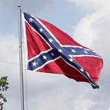 Corte Suprema no revisará caso sobre matrículas con bandera confederada en Carolina del Norte