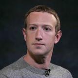 Mark Zuckerberg cree que las Apple Vision Pro son para estar “solos en el sofá”