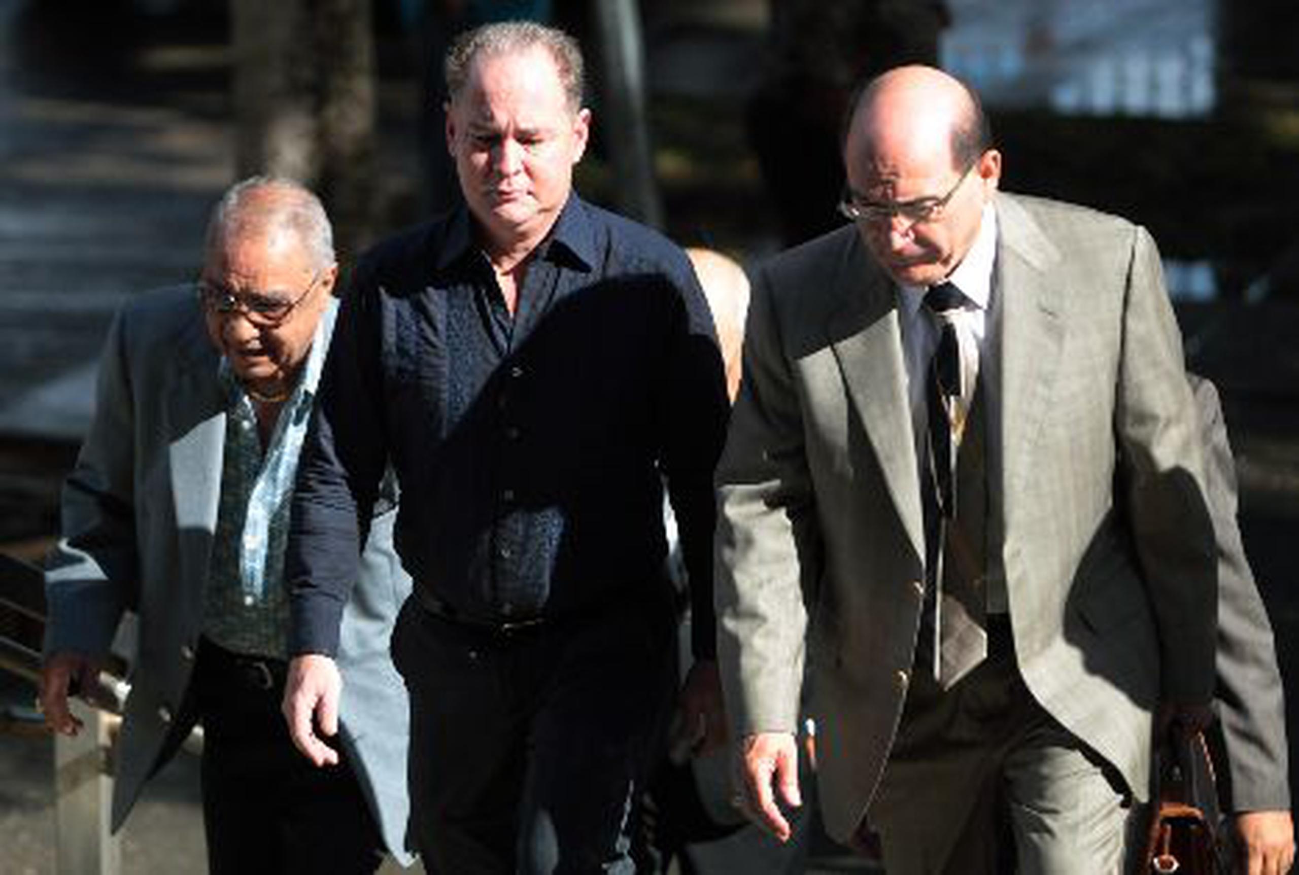  Pablo Casellas Toro llegó al tribunal acompañado por su abogado Harry Padilla. &nbsp;<font color="yellow">(teresa.canino@gfrmedia.com)</font>
