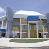 Coliseo de Manatí se convierte en un centro médico