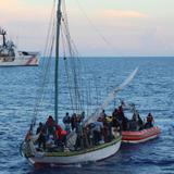 Guardia Costera rescata a 400 haitianos que viajaban en barcos sobrecargados