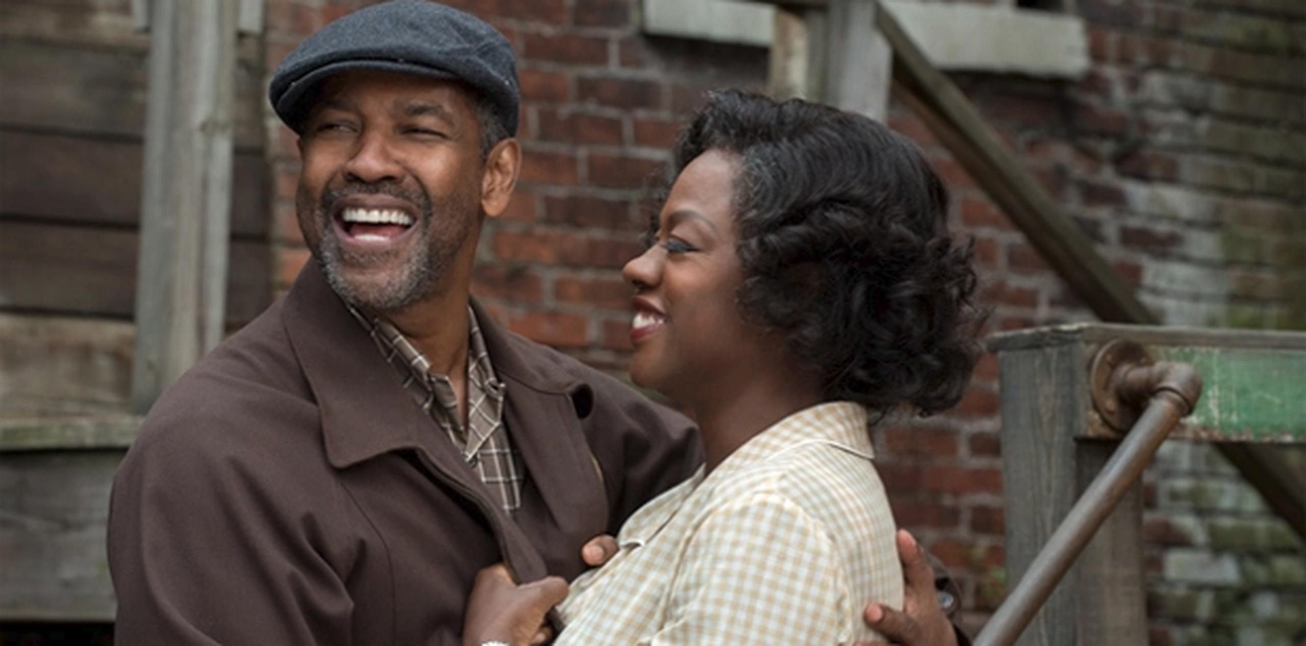 Denzel Washington y Viola Davis protagonizan el drama "Fences".