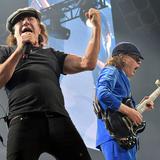 AC/DC lanza su primer álbum en seis años