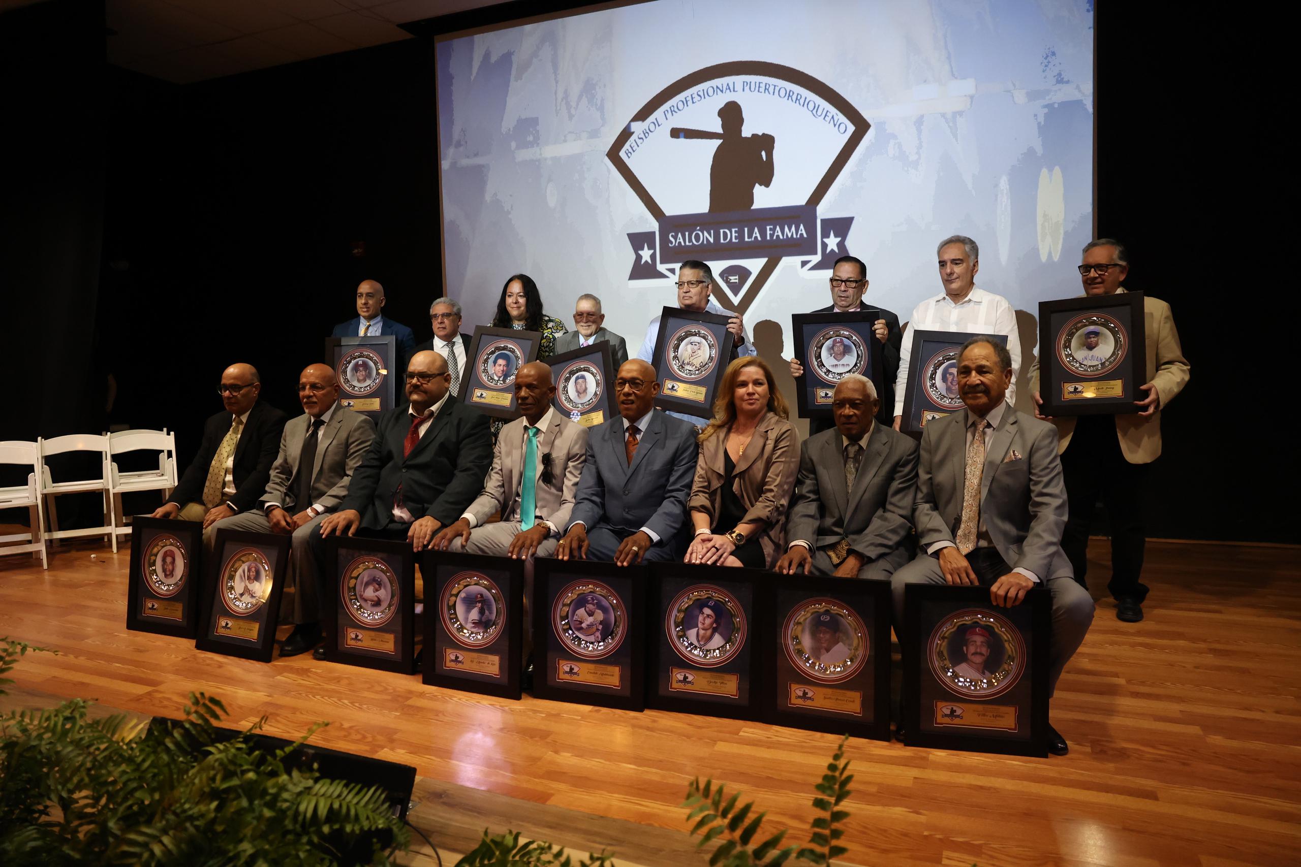 El Salón de la Fama del Béisbol Puertorriqueño recibió a sus nuevos integrantes.