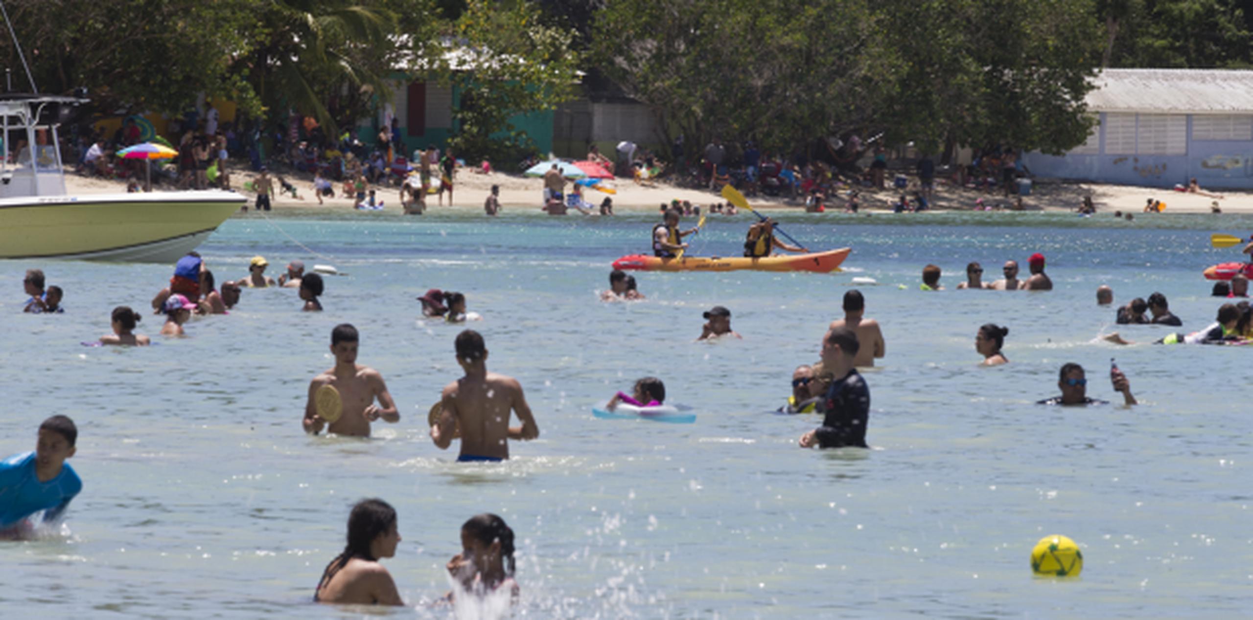Sánchez Parés, dijo que mañana sábado abrirán los balnearios La Monserrate en Luquillo, Caña Gorda en Guánica y Boquerón en Cabo Rojo. (Archivo)