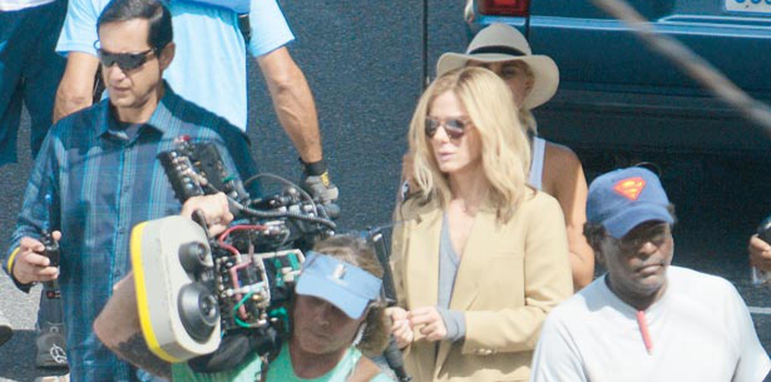 Sandra Bullock se ha limitado a entrar y salir de los sets de filmación en Puerto Rico. (Para Primera Hora / Alfredo Rolón)