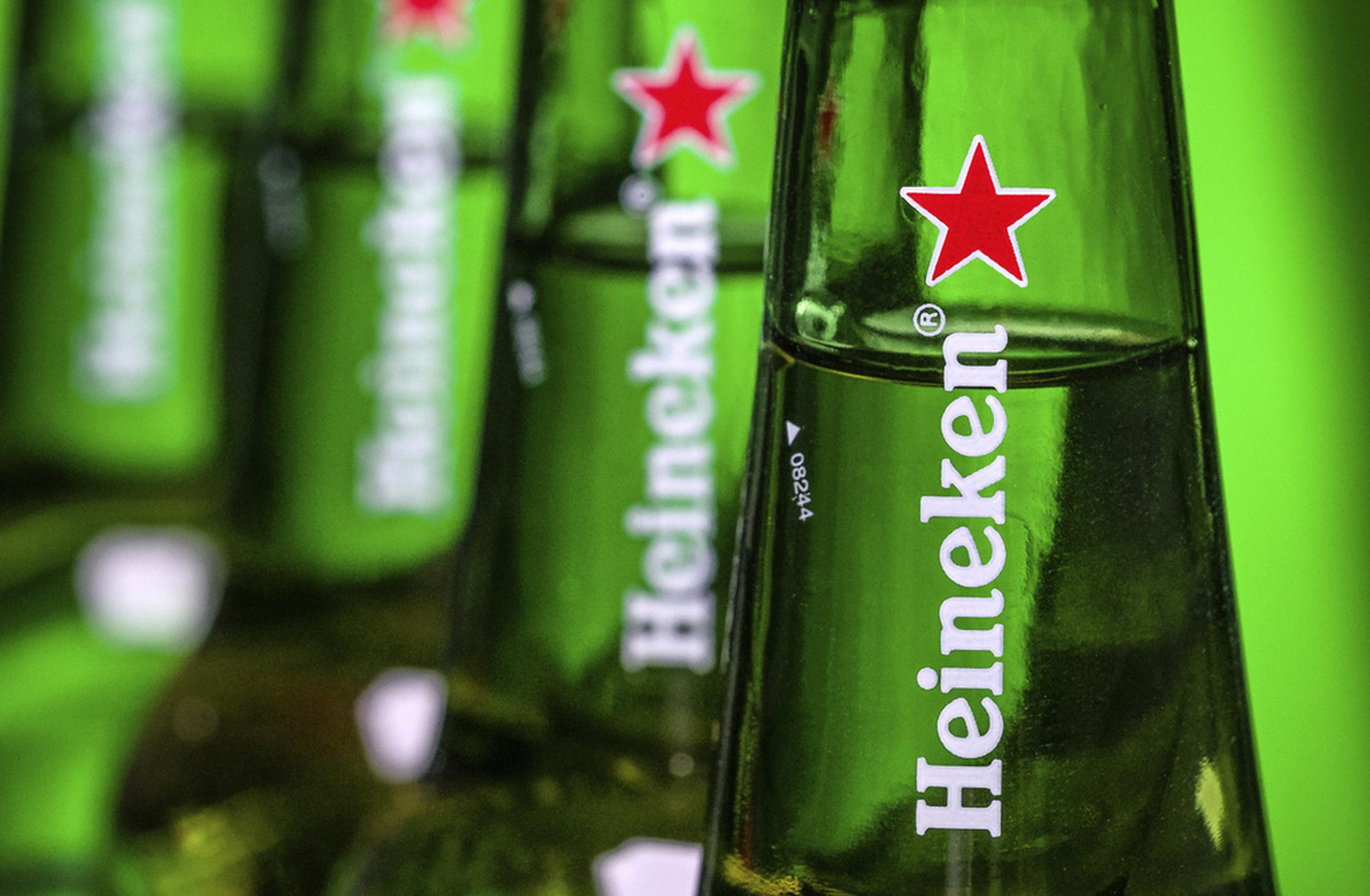 Heineken sufrirá en pérdida un total de 300 millones de euros o 325 millones de dólares.