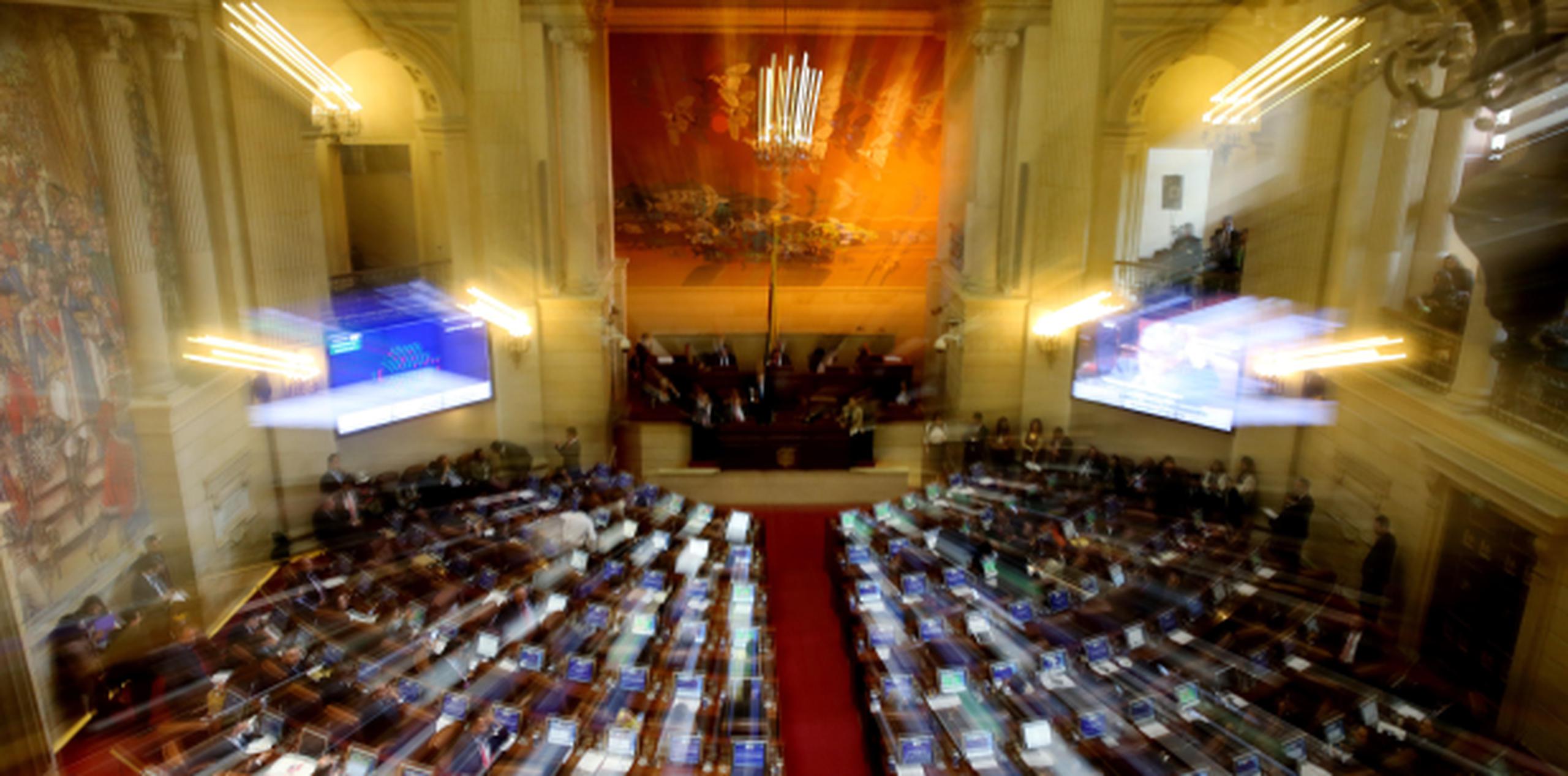 Vista general de una sesión en la Cámara de Representantes del gobierno colombiano. (Agencia EFE)