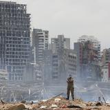 Decenas siguen desaparecidos tras explosión en Beirut