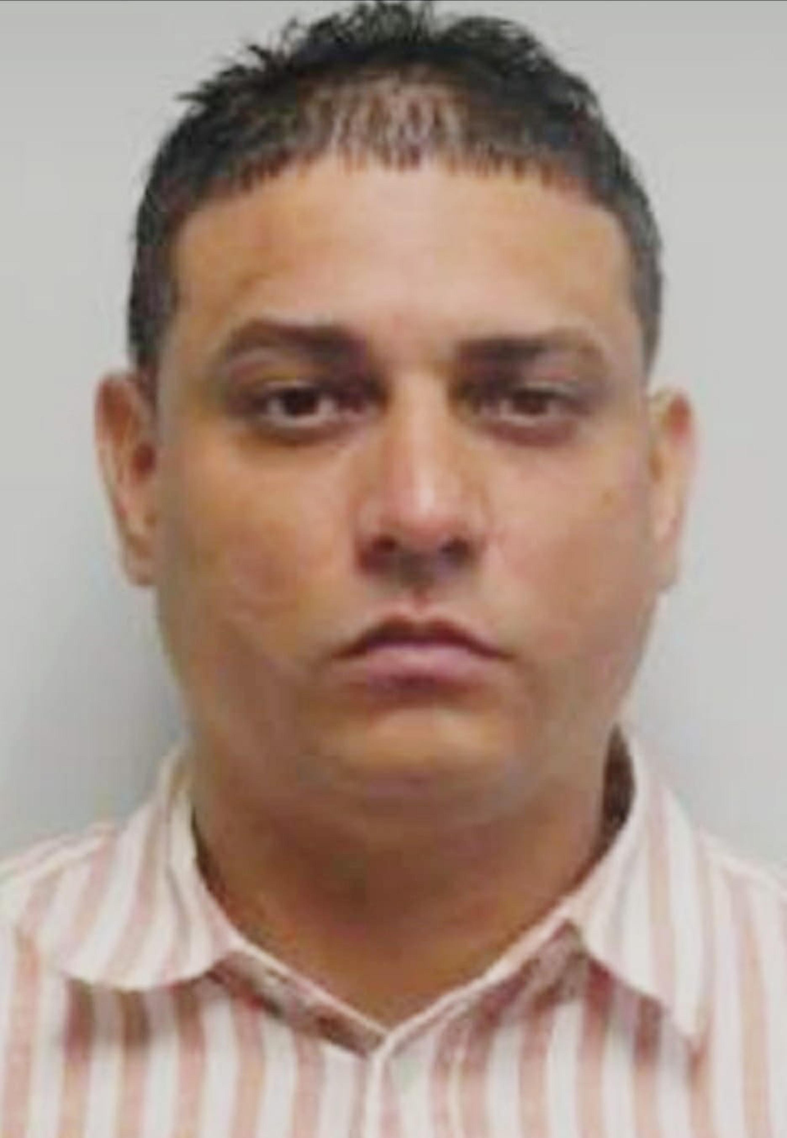 José De Jesús Morales fue arrestado tras ocupar en su vehículo 37 libras de marihuana y se le revocó la probatoria federal que lo mantenía en libertad.