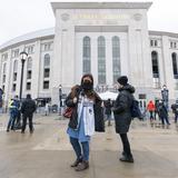 Yankee Stadium se convierte en centro de inoculación masiva contra el COVID-19