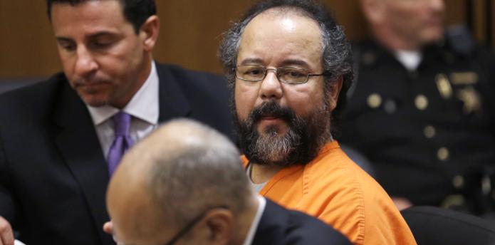 Castro se declaró culpable la semana pasada de 937 acusaciones a cambio de no ser ejecutado. (AP)