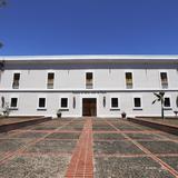 Estudiantes de Escuela de Bellas Artes de Ponce otra vez inician semestre sin edificio