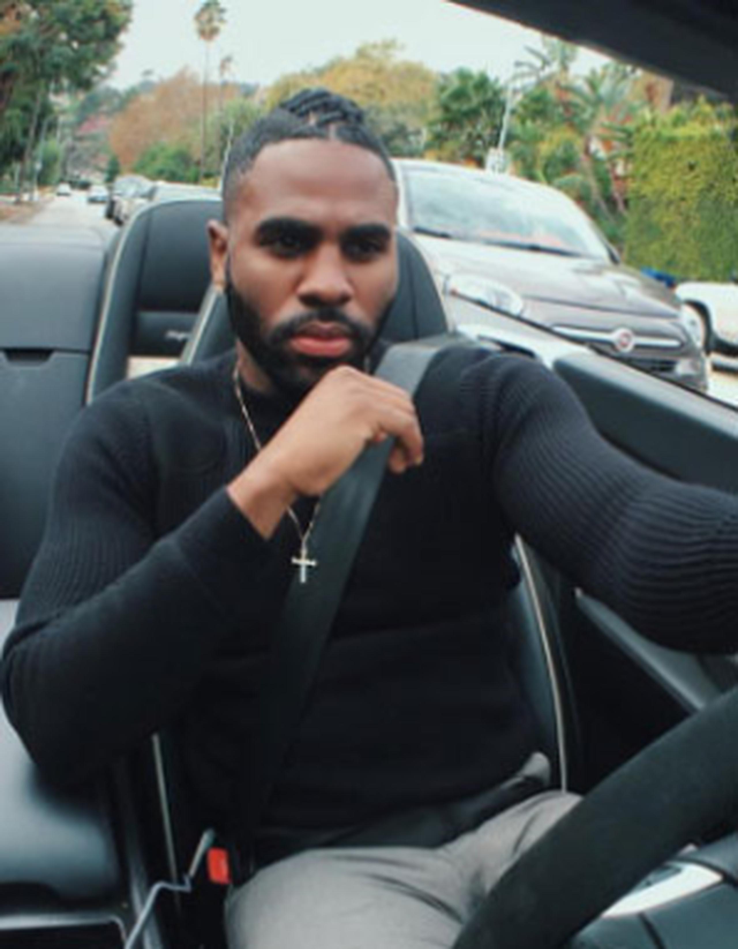 Cantante Jason Derulo denuncia que fue discriminado en el aeropuerto de
