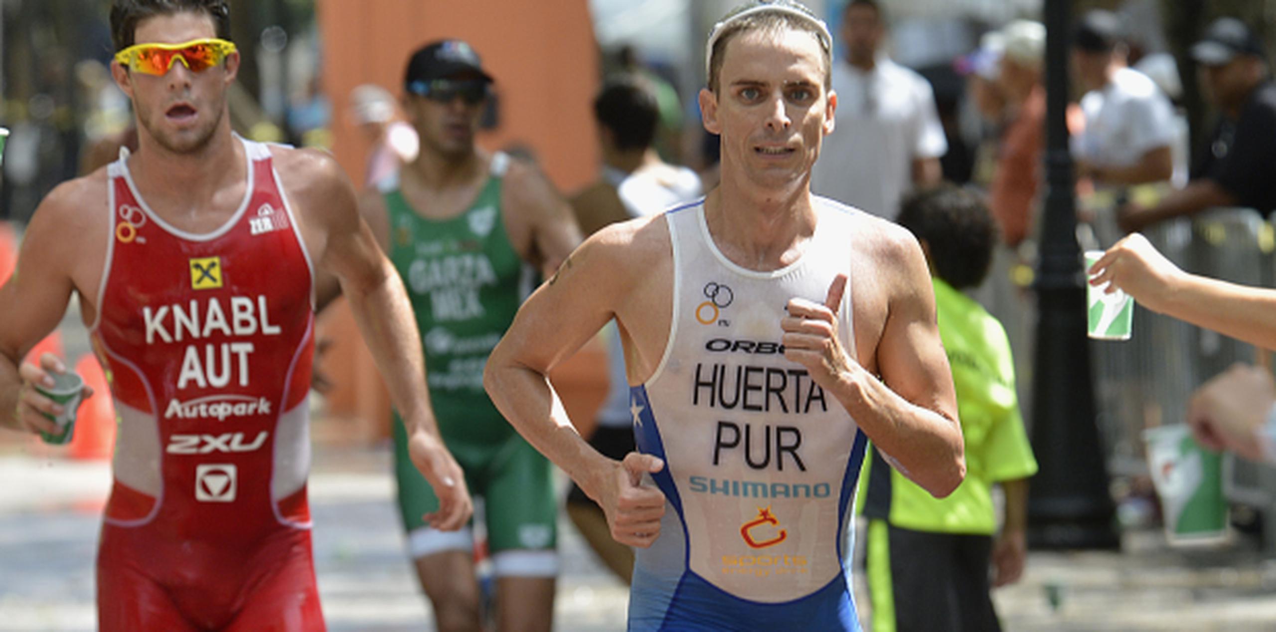 Manny Huerta, quien tuvo tiempo de 1:47:33 en Monterrey, competirá en China el próximo sábado. (Suministrada)