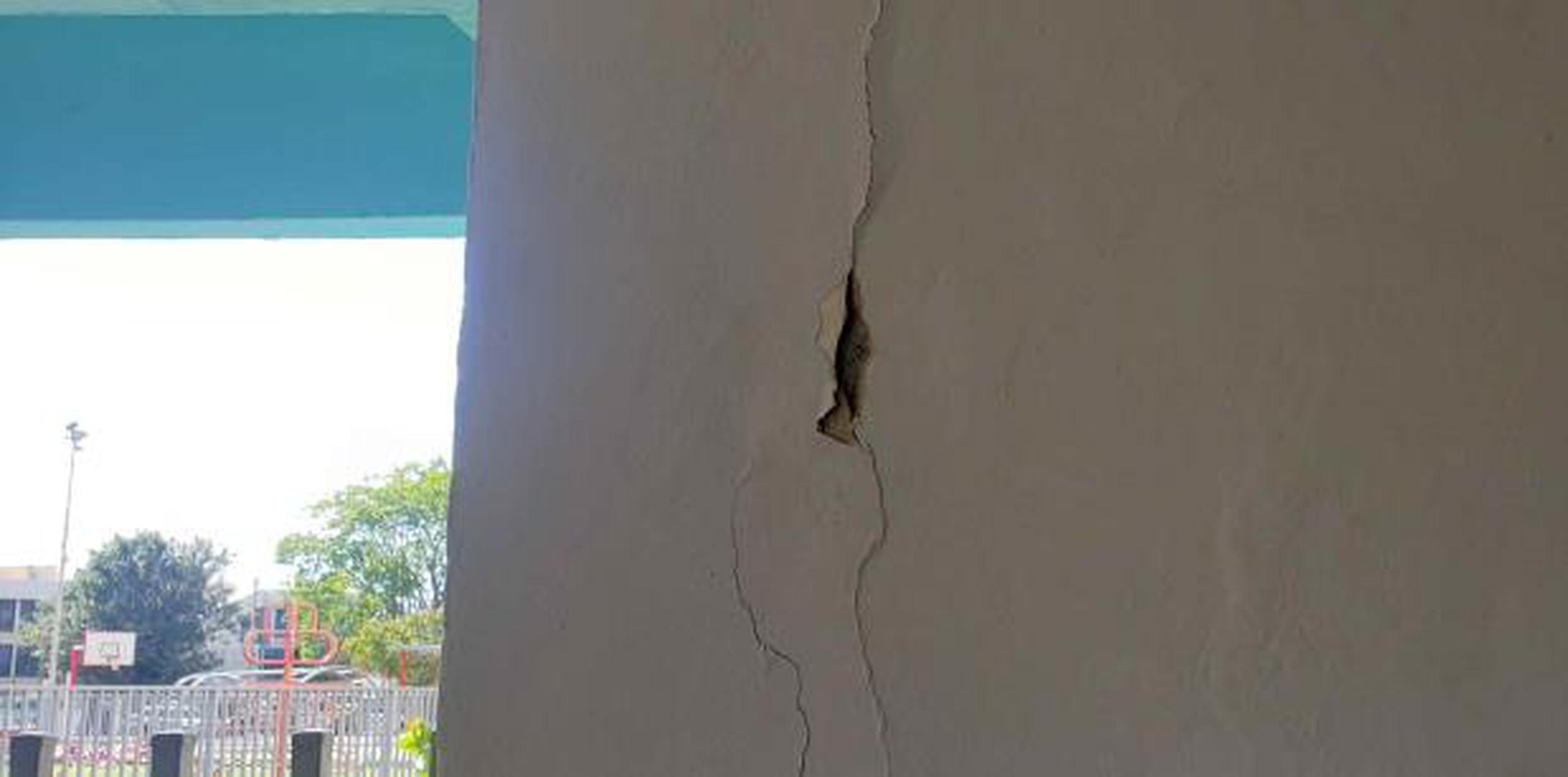 El complejo de viviendas es una de las estructuras afectadas en Ponce por los temblores de las pasadas semanas. (sandra.torres@gfrmedia.com)

