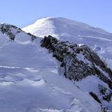 Avalancha mata a dos esquiadores en el Mont Blanc