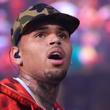 Chris Brown es arrestado por supuesta agresión con arma mortal