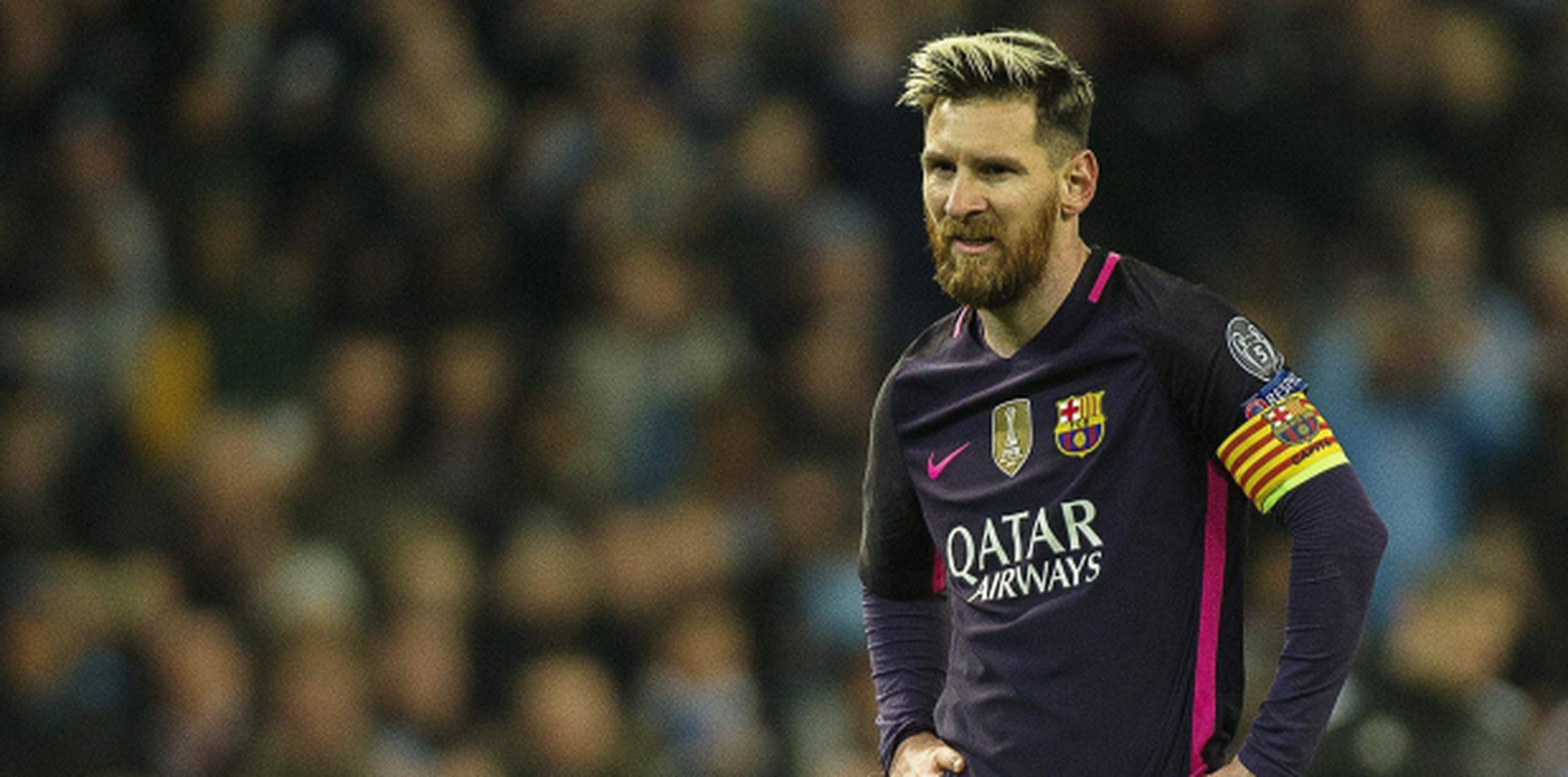 Messi fue coronado la temporada pasada por quinta ocasión. (Prensa Asociada)