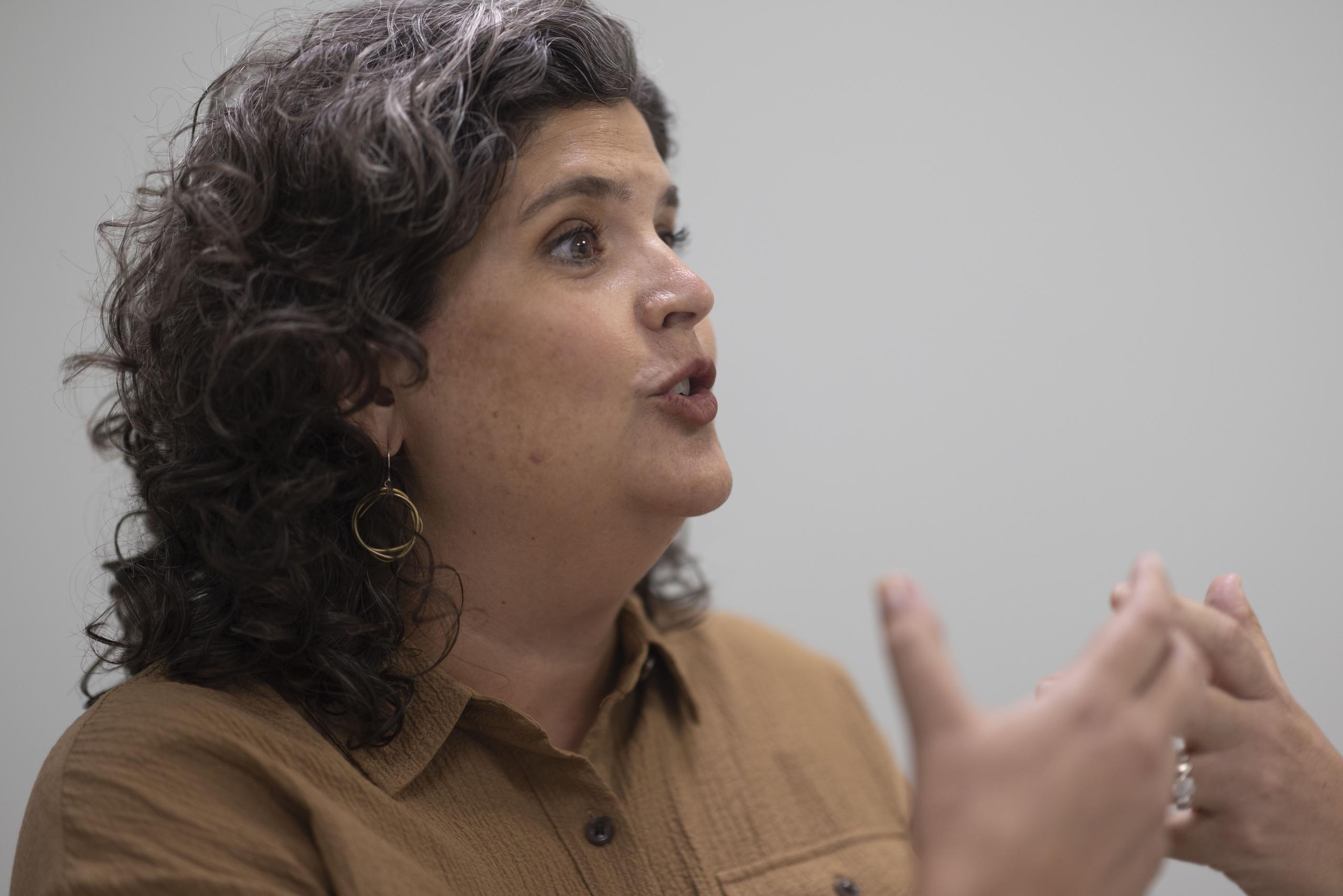 Carmen Guerrero, directora para el Caribe de la EPA, indicó que el martes visitarán la comunidad de Salinas impactada por el gas y próximamente harán lo propio en Fajardo y Villalba.