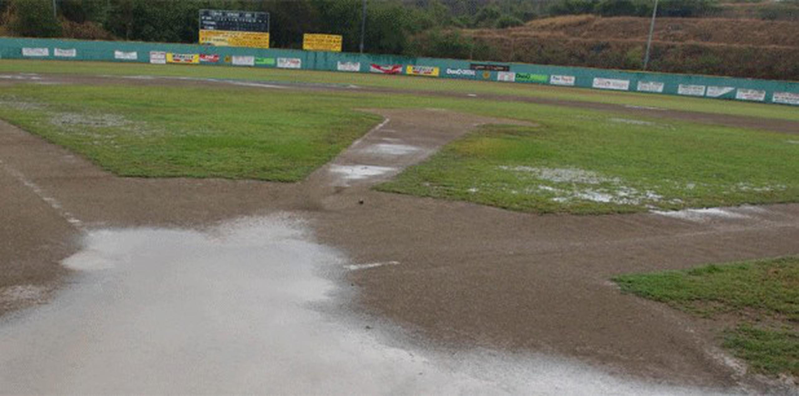 En caso de que llueva mañana, jueves, el juego del viernes se moverá al estadio de Aguada. (Archivo)