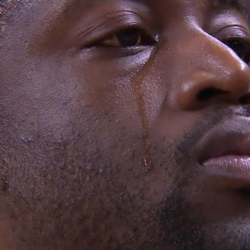 Wade llora al saber que era el jugador favorito de Prince 