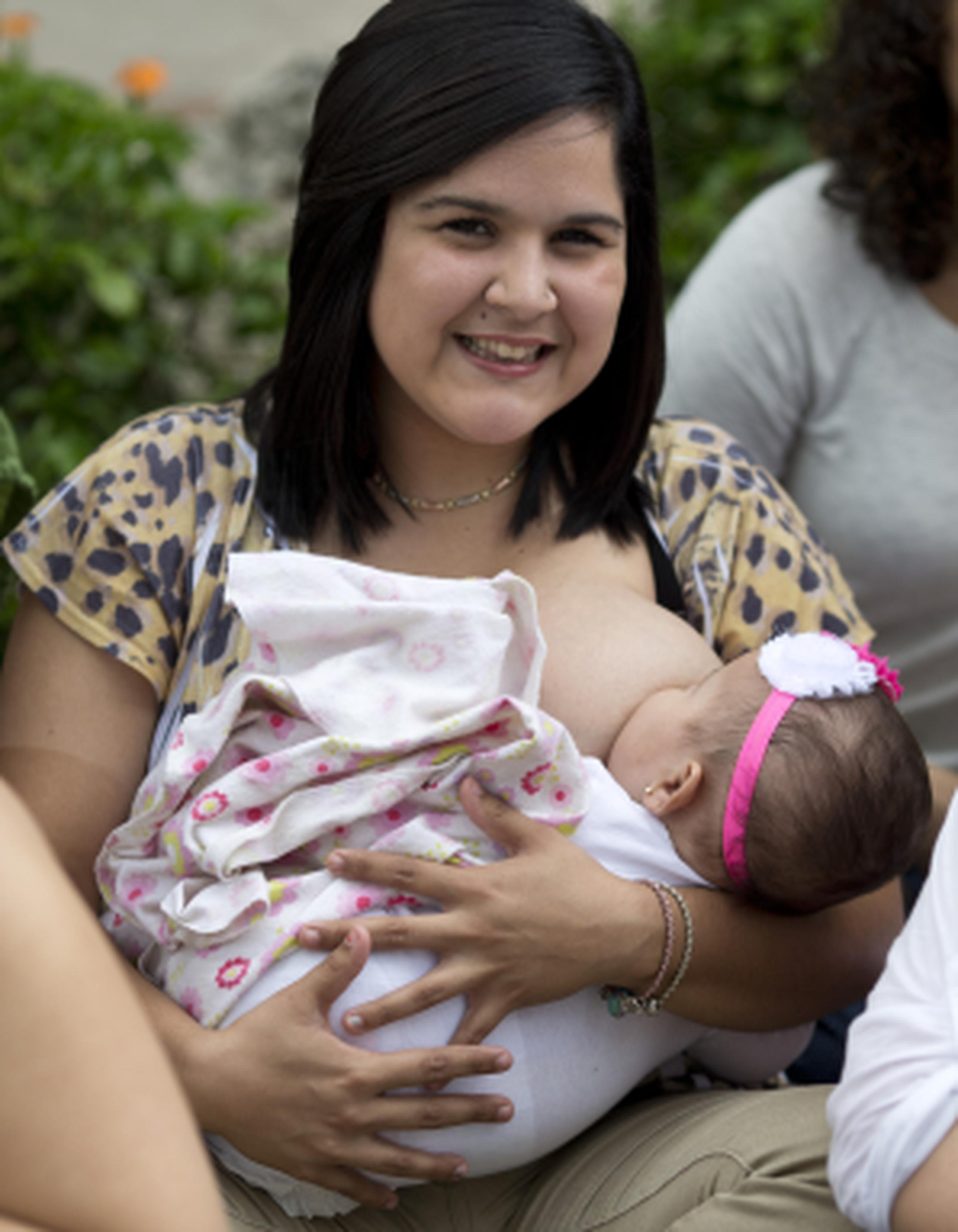 Exhortan a las madres a que se eduquen antes de que su bebé nazca, porque en Puerto Rico hay muchas leyes que protegen la lactancia desde que el bebé nace. (jorge.ramirez@gfrmedia.com)