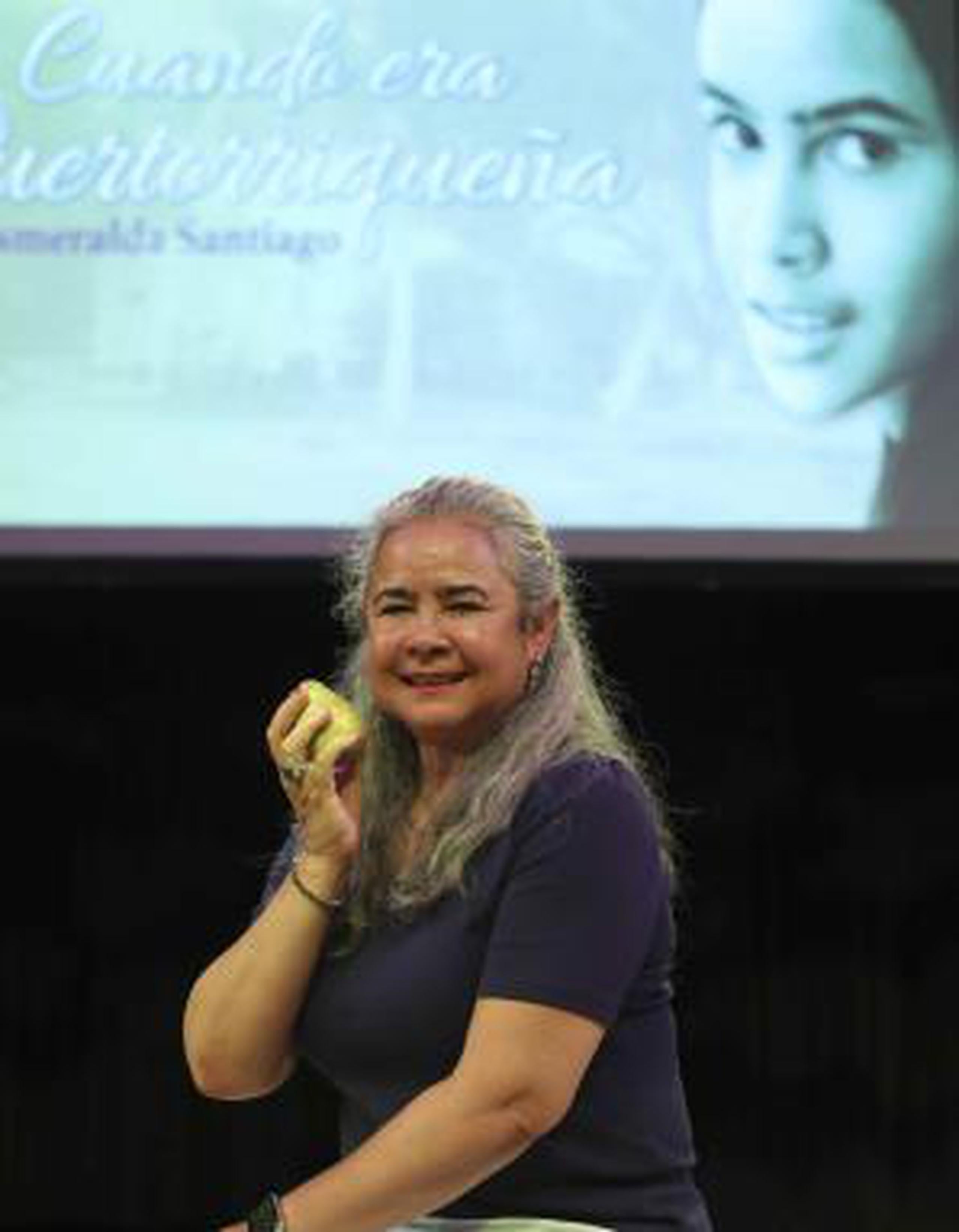 La escritora Esmeralda Santiago se encuentra en Puerto Rico para ver por primera vez en el teatro su novela “Cuando era puertorriqueña”. (vanessa.serra@gfrmedia.com)