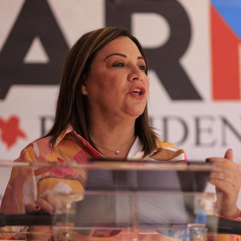 Carmen Maldonado oficializa su aspiración a la candidatura a la gobernación por el PPD