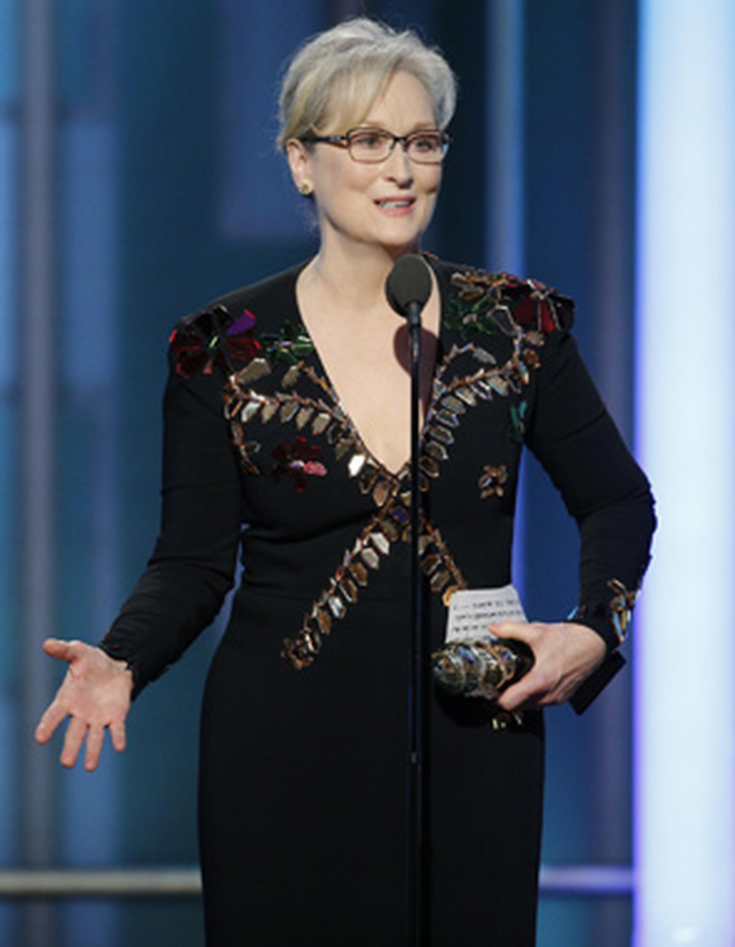 Meryl Streep fue recibida con una cerrada ovación y con todo el auditorio en pie. (Paul Drinkwater/NBC via AP)