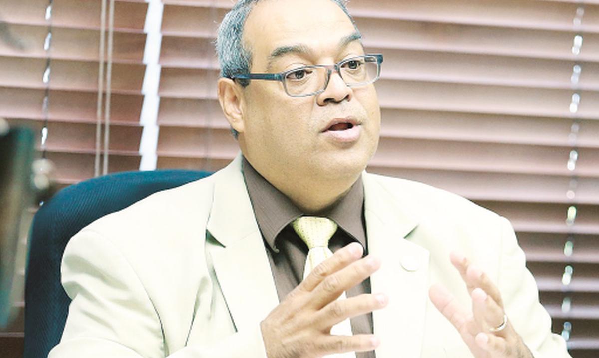 A los tribunales por los letreros Primera Hora