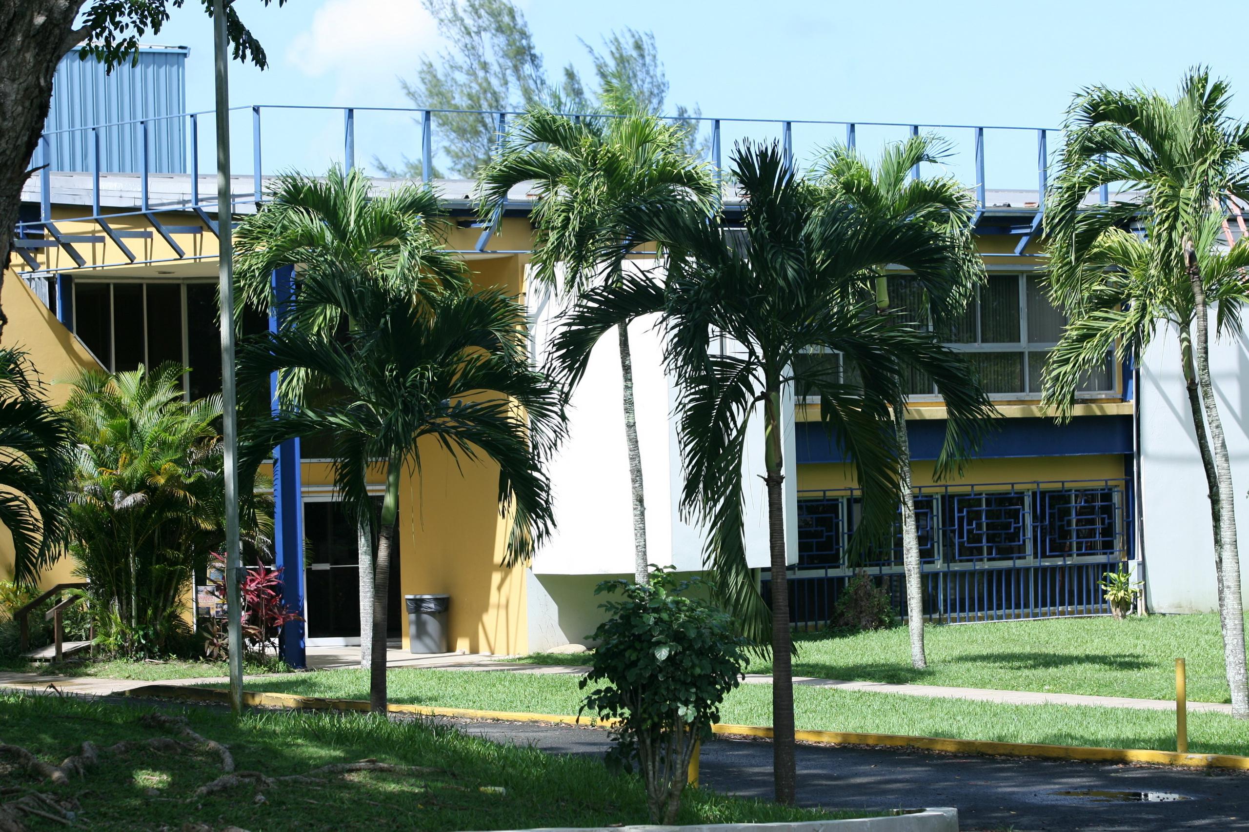 La Universidad, fundada en 1963, concluirá operaciones el 31 de diciembre de 2023.