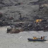 Recuperan seis cadáveres de isla volcánica en Nueva Zelanda