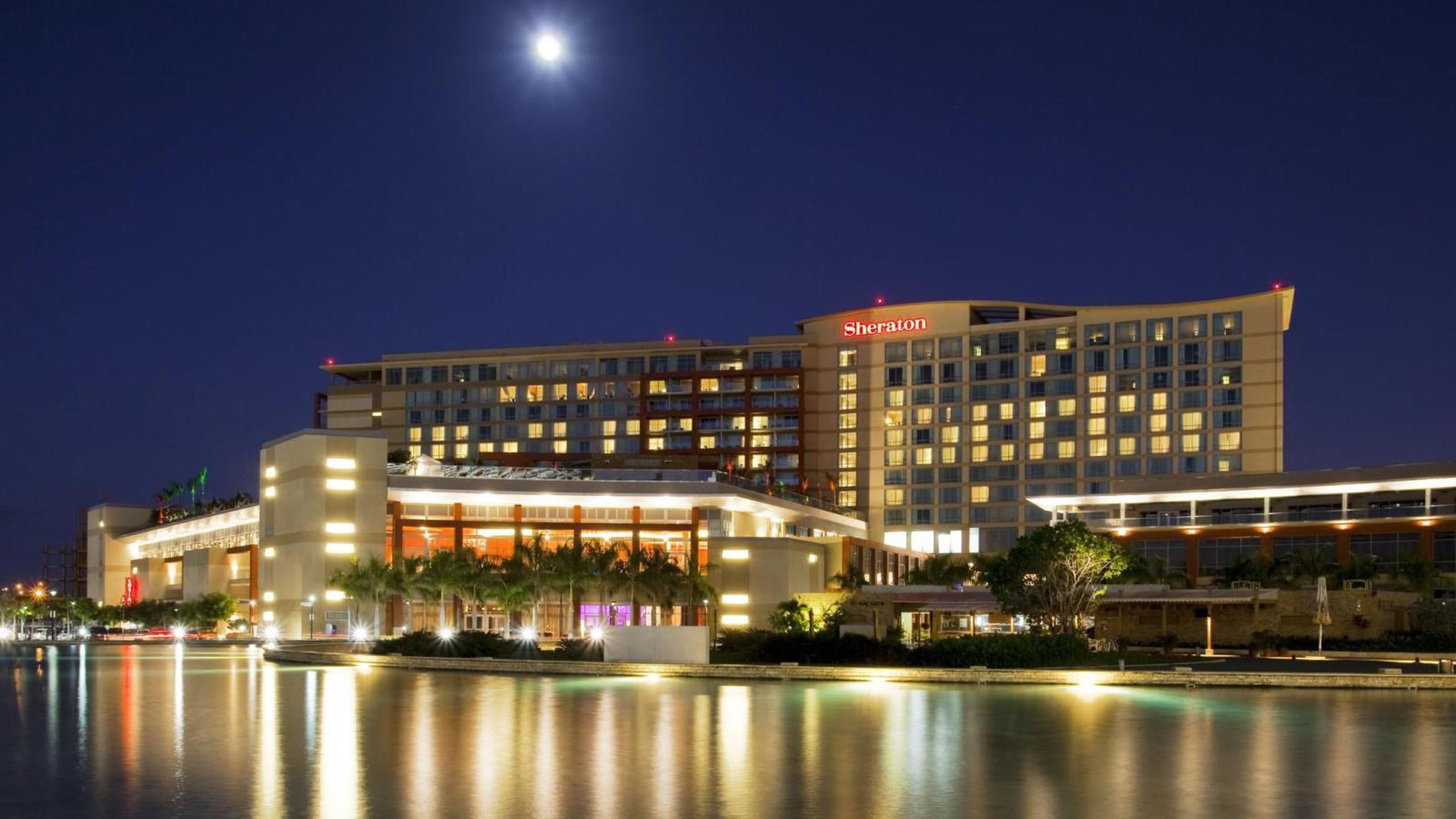 Vista del hotel Sheraton en el Centro de Convenciones. (GFR Media)