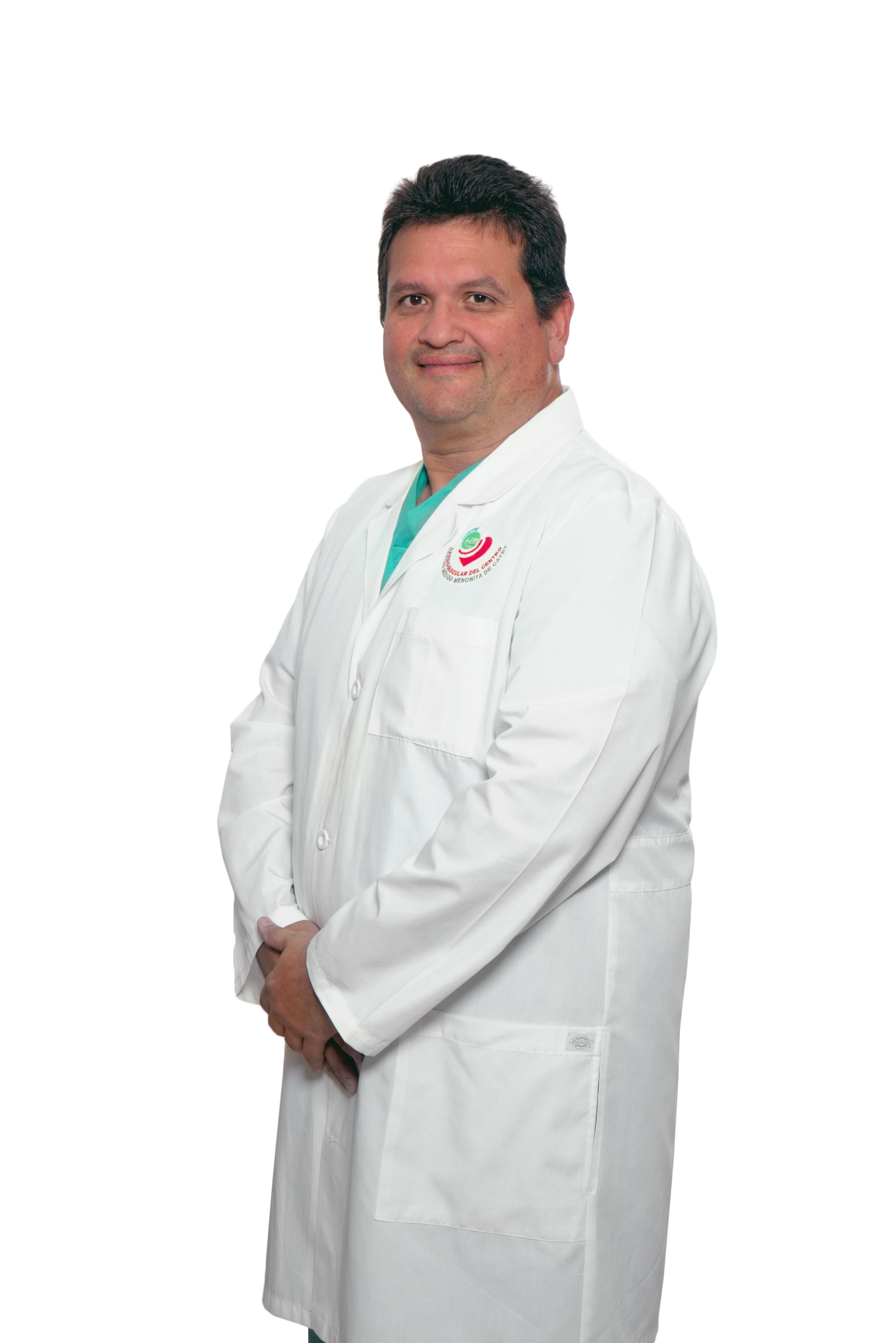 Dr. Pedro J. Colón Hernández, cardiólogo intervencional y director del programa de Cardiología Estructural e Intervencional del Cardiovascular del Centro Médico Menonita de Cayey