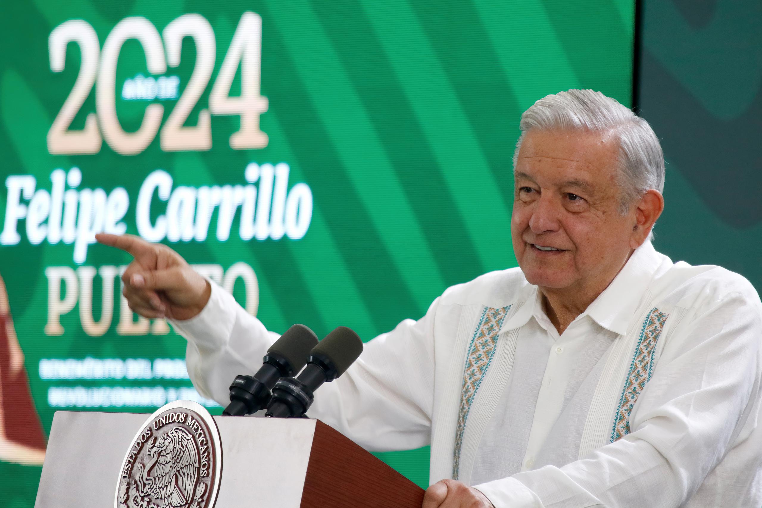 López Obrador afirmó que la Secretaría de Seguridad Pública y Ciudadana del Gobierno federal está investigando el caso, pero que aún se desconoce qué grupo realizó el secuestro y por qué motivo.