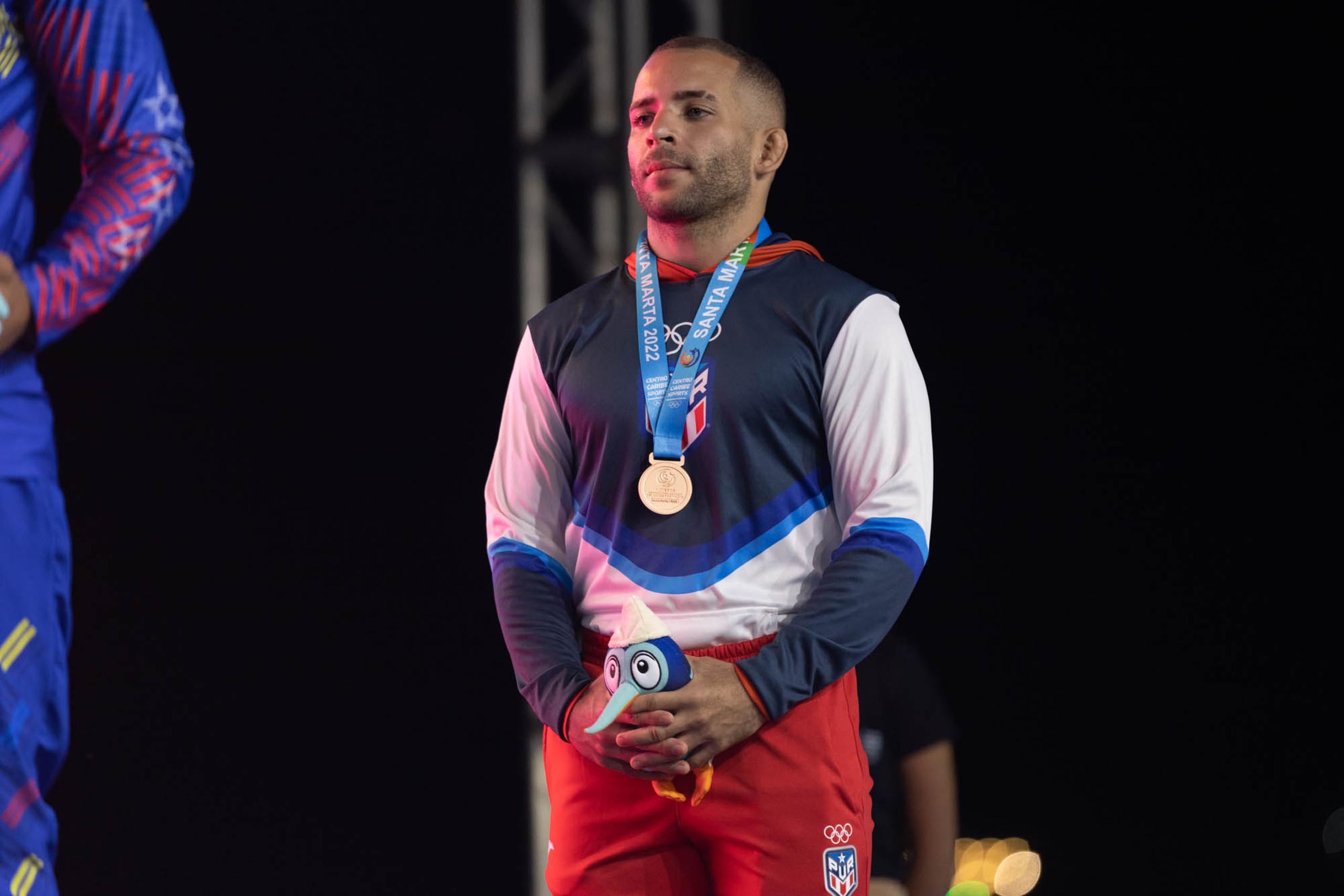 Carlos Moreno logró una medalla en la modalidad de lucha.