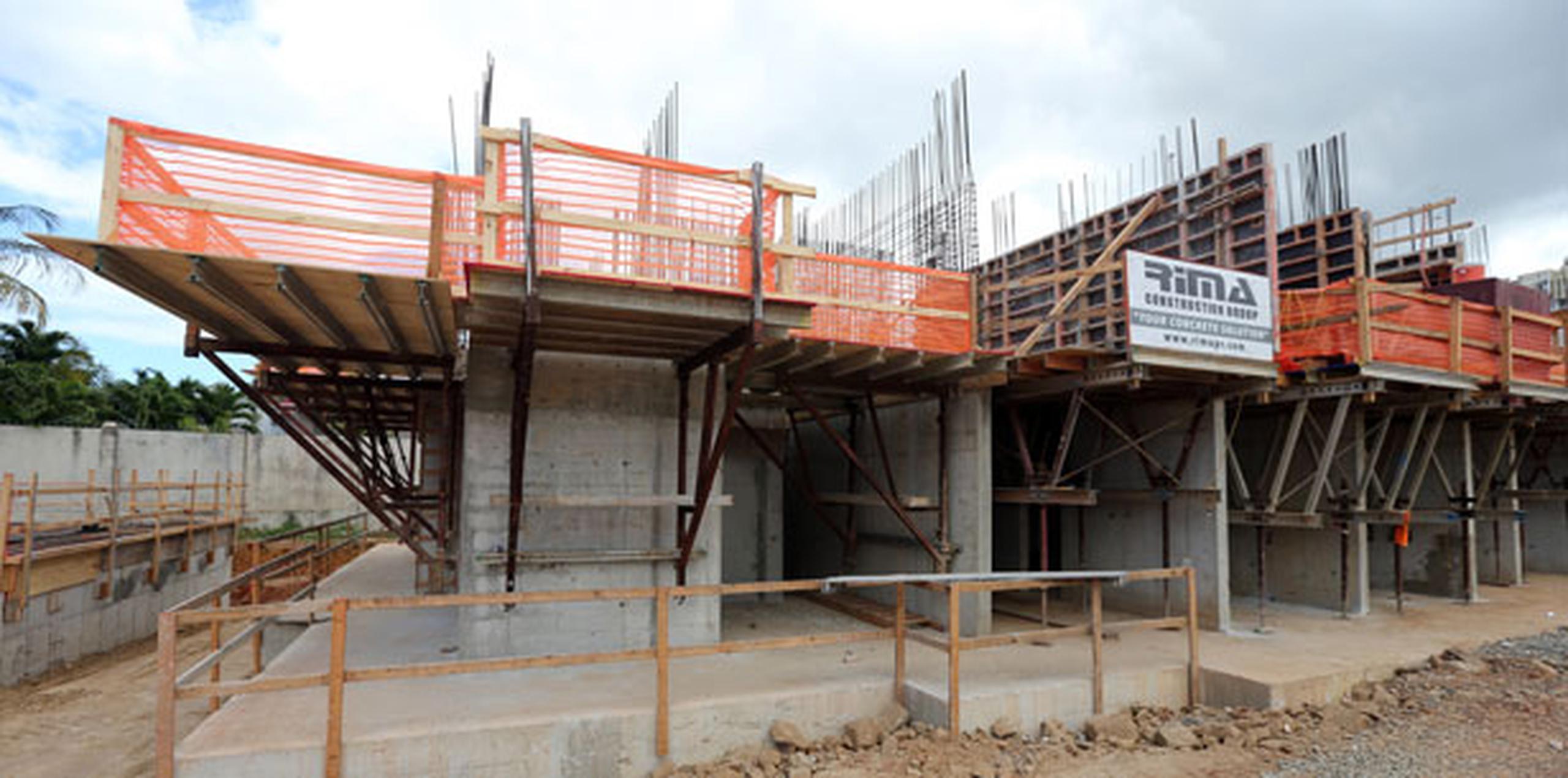 El Gobierno anunció ayer el desarrollo del proyecto de viviendas para alquiler Ciudad Lumen, ubicado al lado de la estación Martínez Nadal del Tren Urbano en Guaynabo. (juan.martinez@gfrmedia.com)