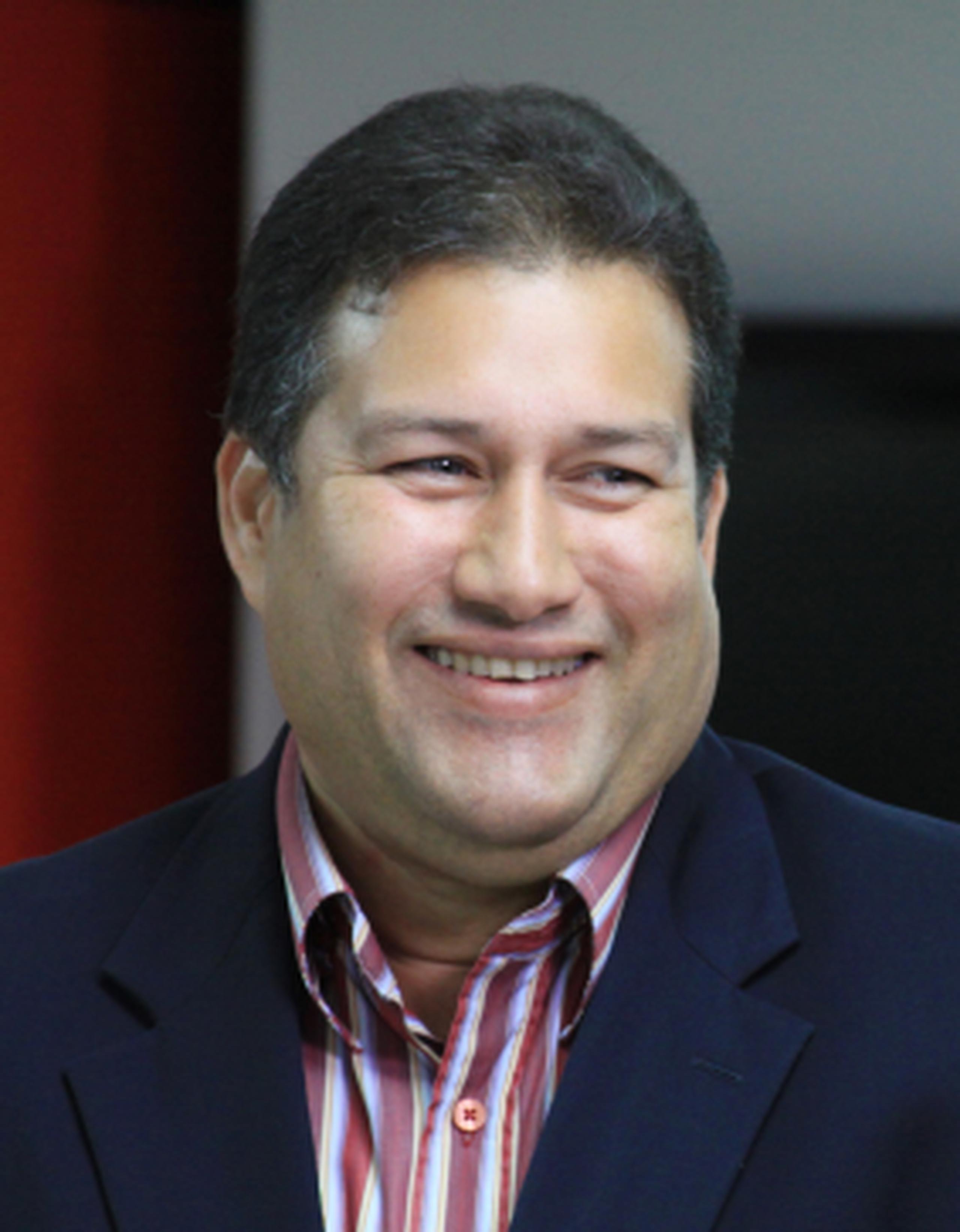 Cirilo Tirado endosó a Eduardo Bhatia para presidente del Senado. (Archivo)