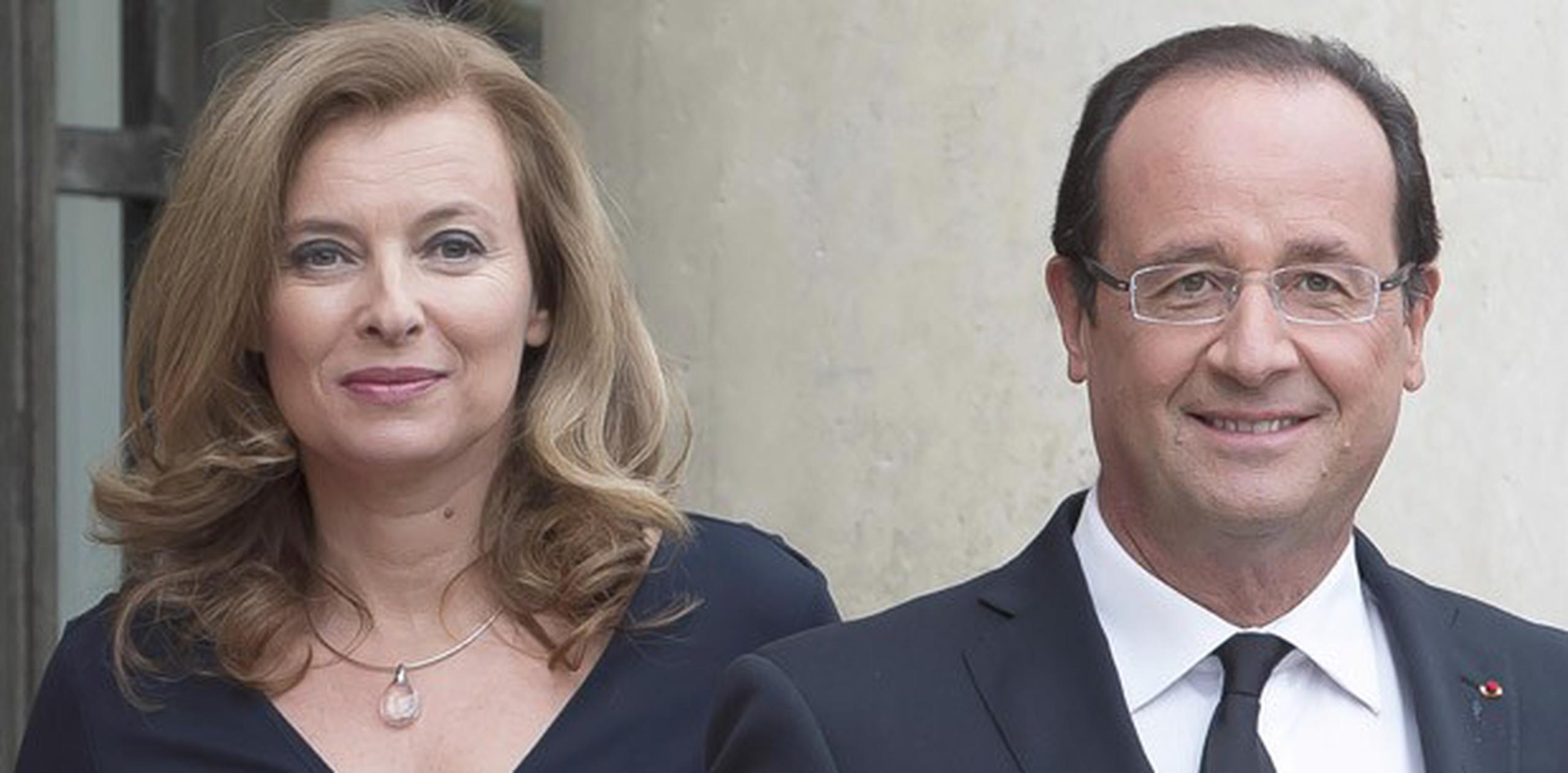 Hollande y Valerie Trierweiler tuvieron una relación de siete años. (Archivo / EFE)