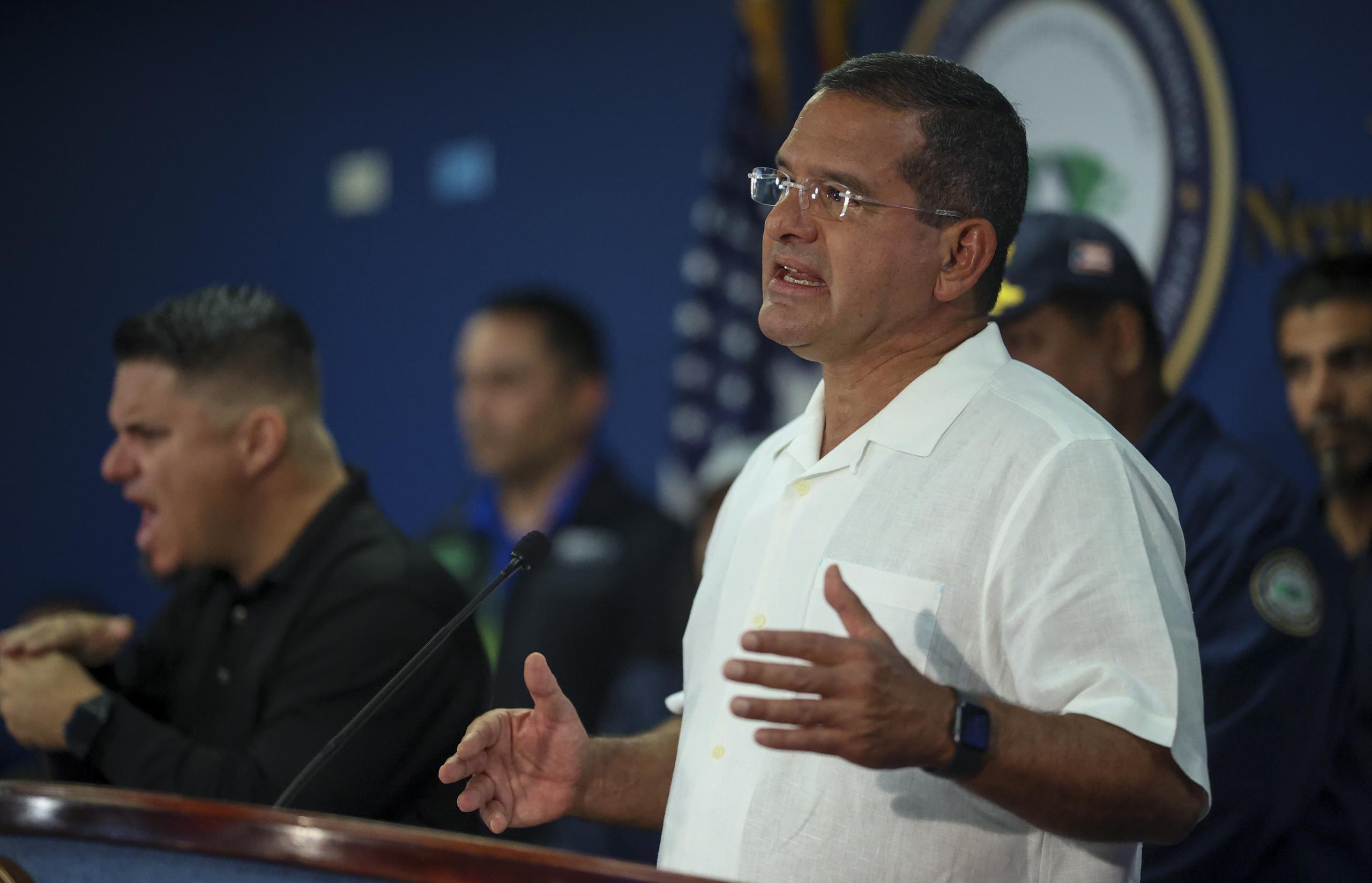 El gobernador Pedro Pierluisi dio a conocer el nuevo portal durante una conferencia de prensa en el Negociado de Manejo de Emergencias y Administración de Desastres (NMEAD) sobre el paso de lo que se espera sea el huracán Fiona por la Isla.