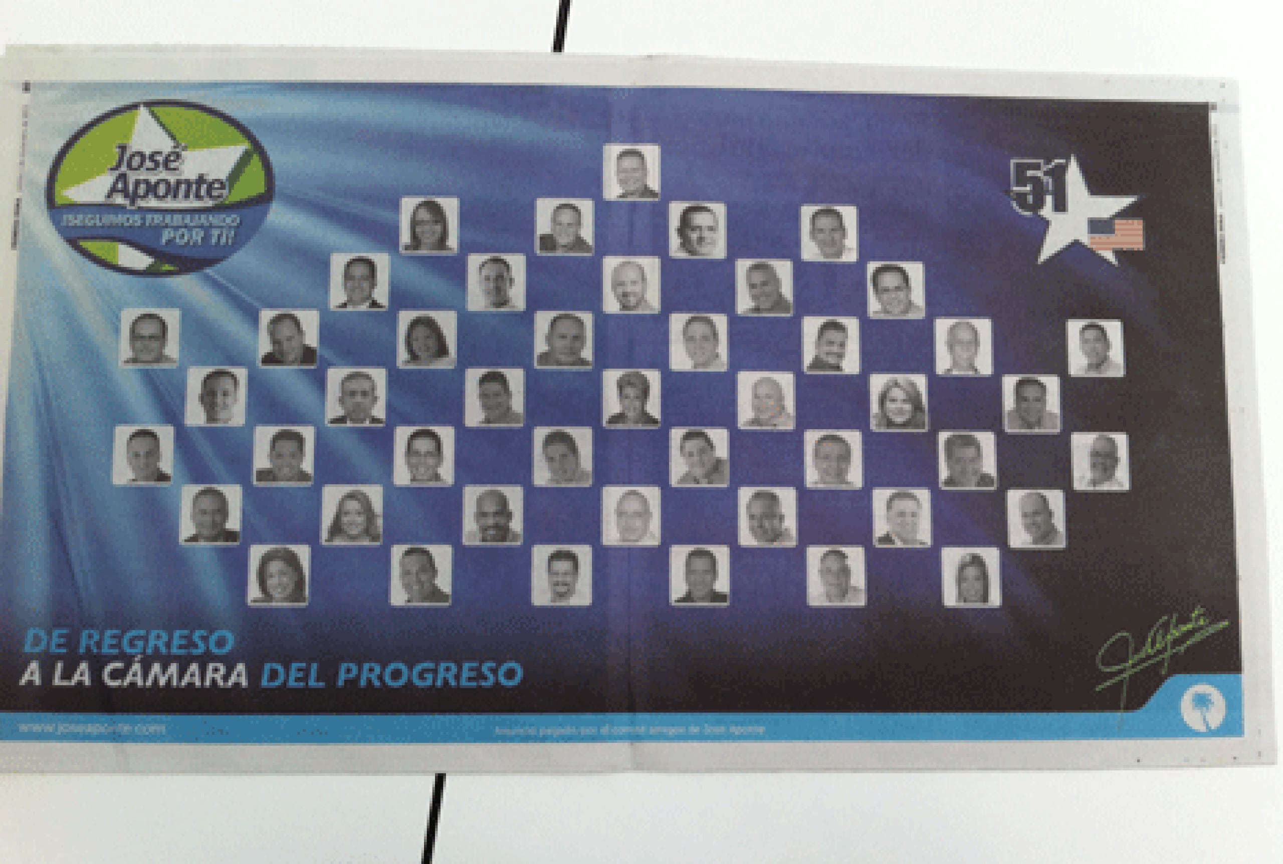 En un anuncio a doble página se promociona la candidatura de José Aponte y la de todos sus compañeros del PNP.