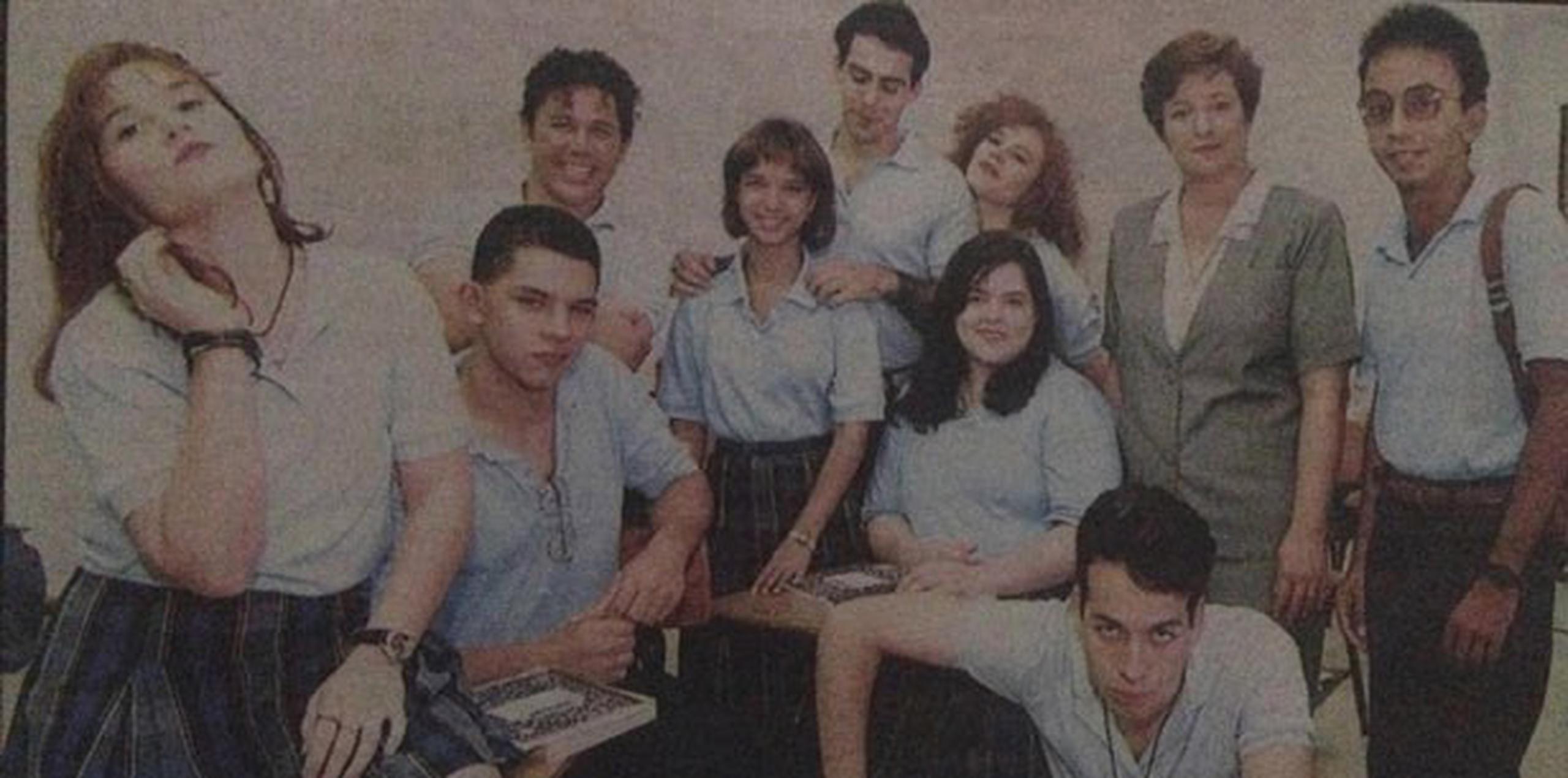 Noris Joffre (primera a la izquierda) recuerda con nostalgia su personaje en la serie de televisión, en la que compartió con actores como Adamari López, Jorge Castro, Liza Lugo y Sharon Riley. (Suministrada)