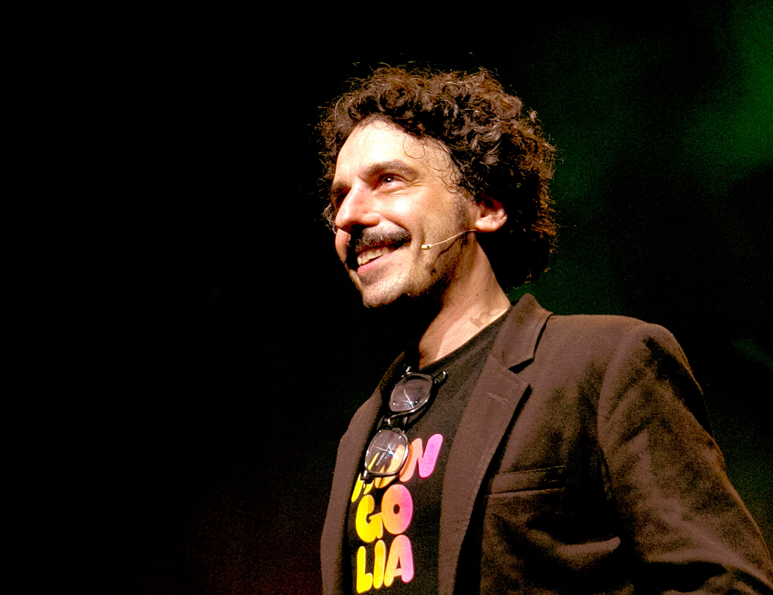 El autor e ilustrador argentino Darío Adanti. (EFE)