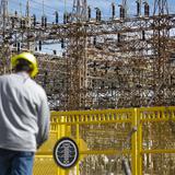 Municipios y organizaciones rechazan la privatización del sistema de generación eléctrica