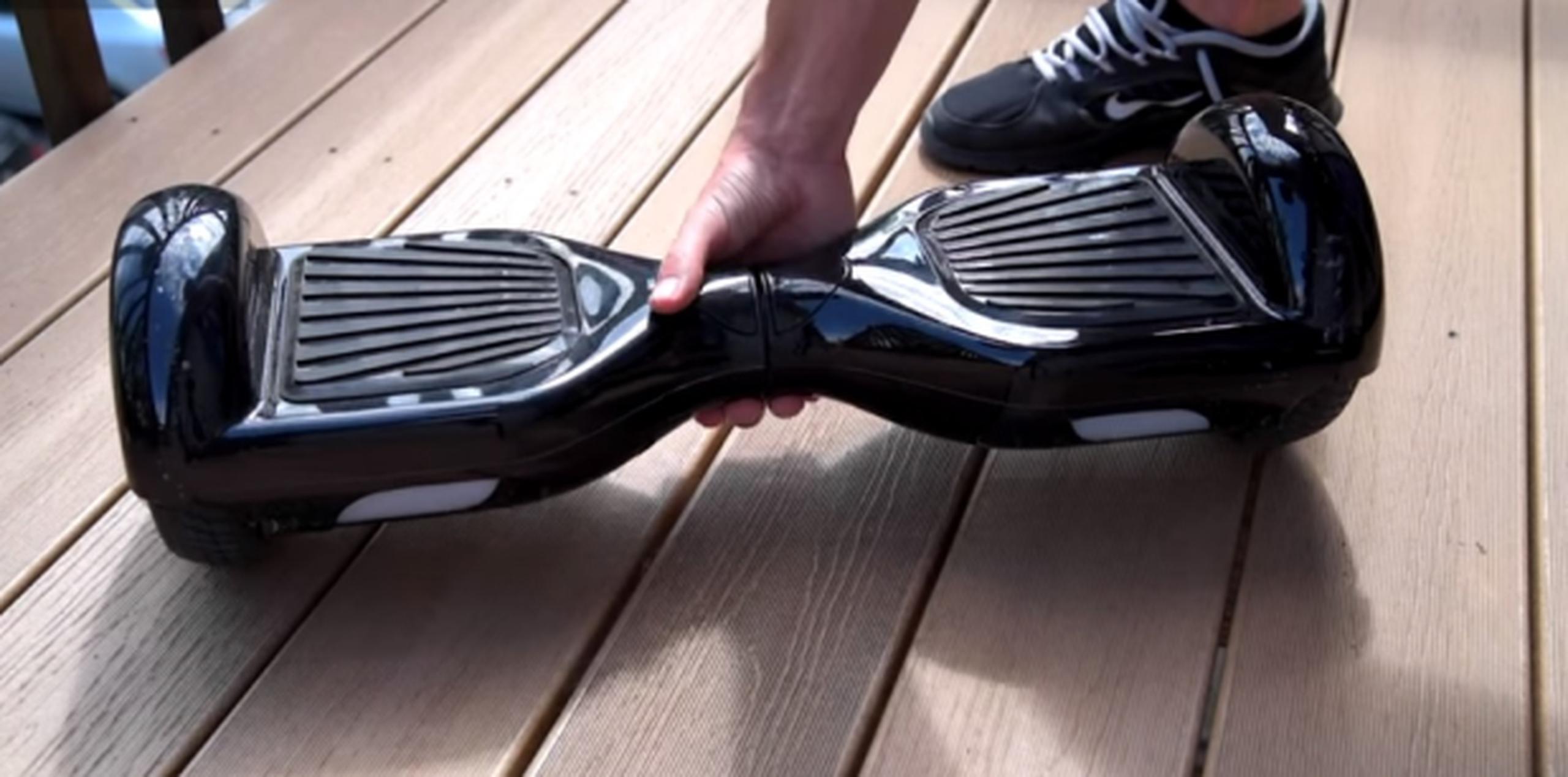 Los hoverboards se han puesto tan de moda que conseguir uno ya es una hazaña. (YouTube)