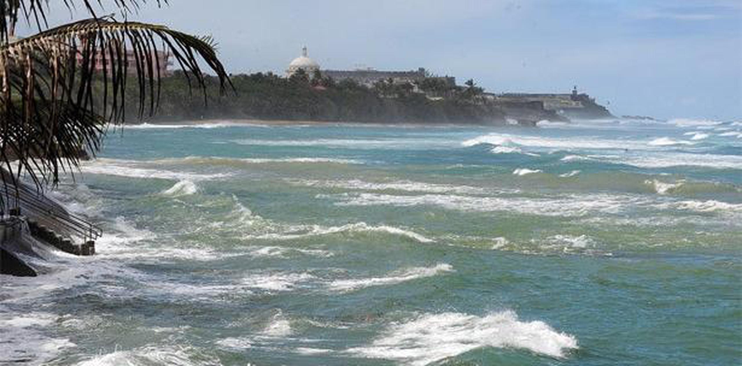 En el Atlántico las olas mayormente alcanzan los 4 pies y los vientos se mantienen bajo los 15 nudos. (Archivo)