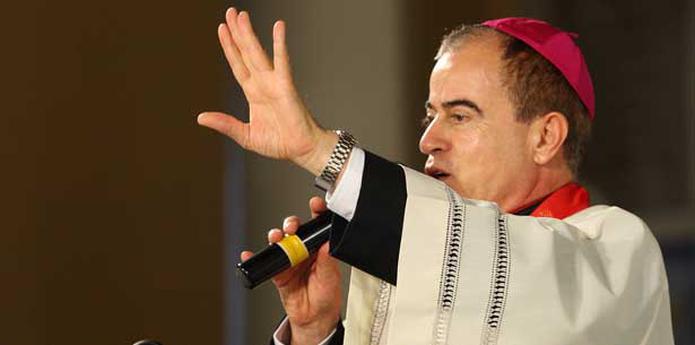 Roberto González Nieves expresó que "los asuntos internos de la Iglesia" los trabajrá con la Santa Sede. (Archivo)